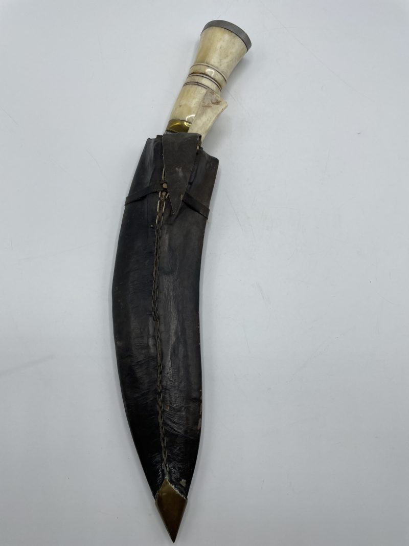 Couteau de chasse style manchette khukuri avec manche en corne – Image 7