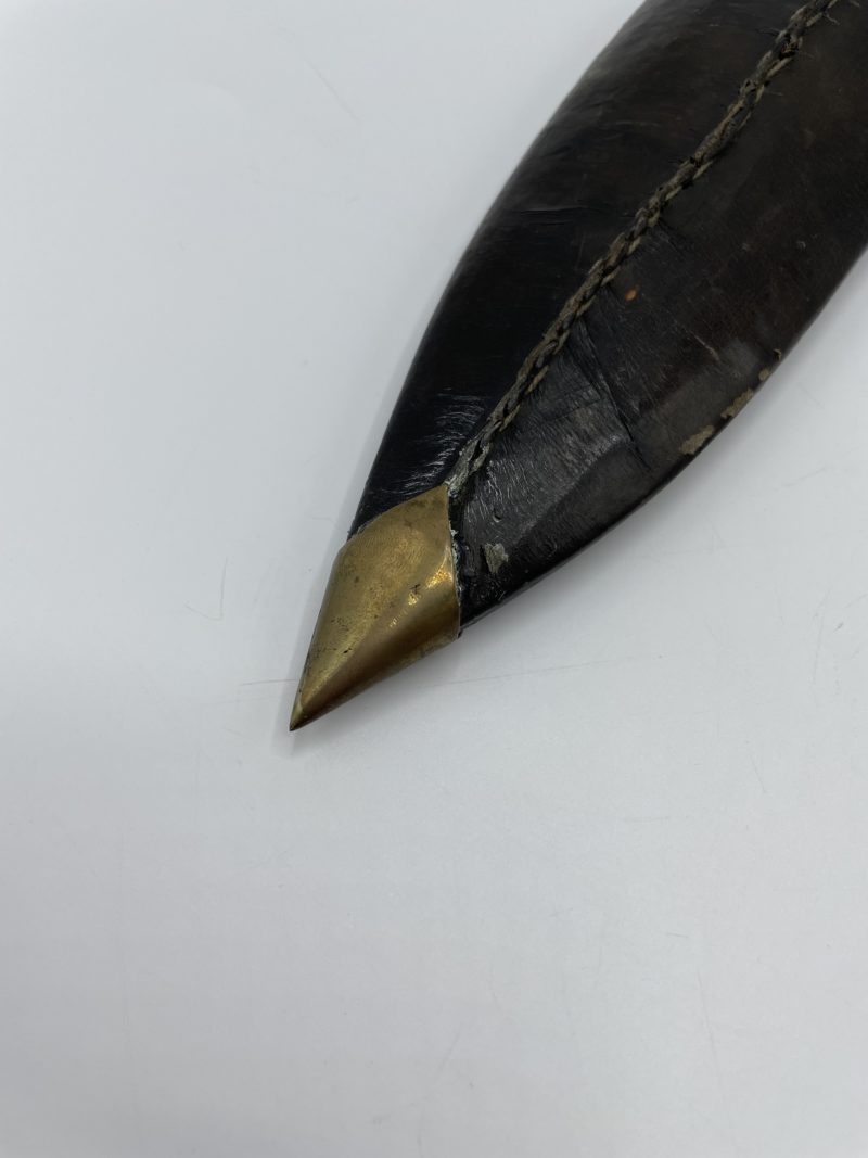 Couteau de chasse style manchette khukuri avec manche en corne – Image 6