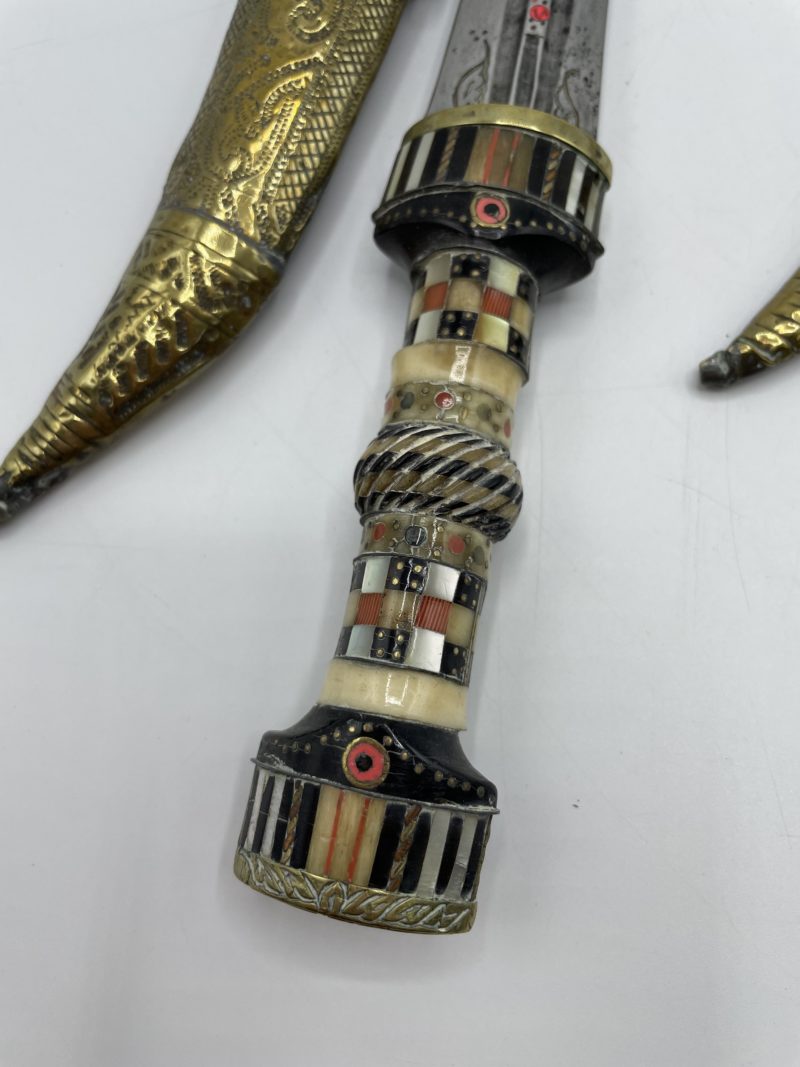 Duo de poignards orientaux de collection – Image 4