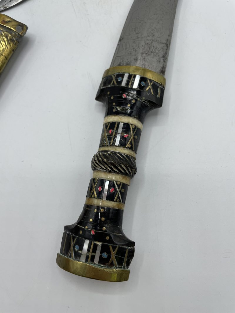 Duo de poignards orientaux de collection – Image 6