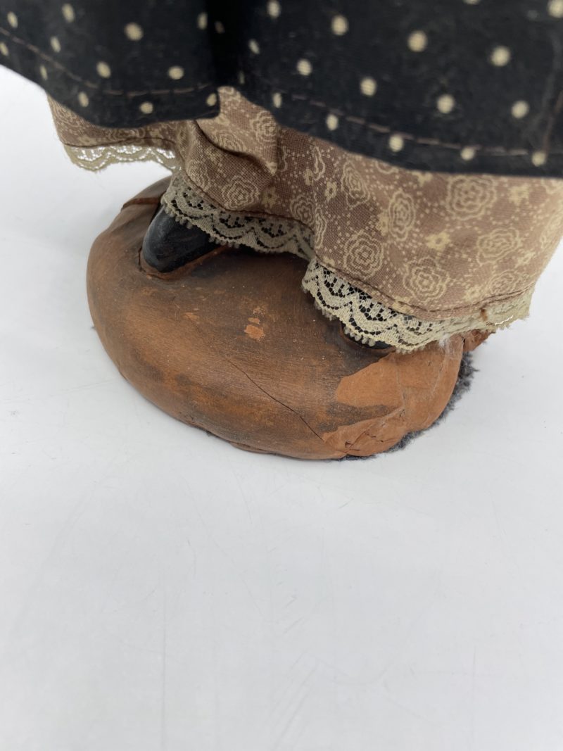 Grand santon collection DI LANDRO la fileuse de coton – Image 2