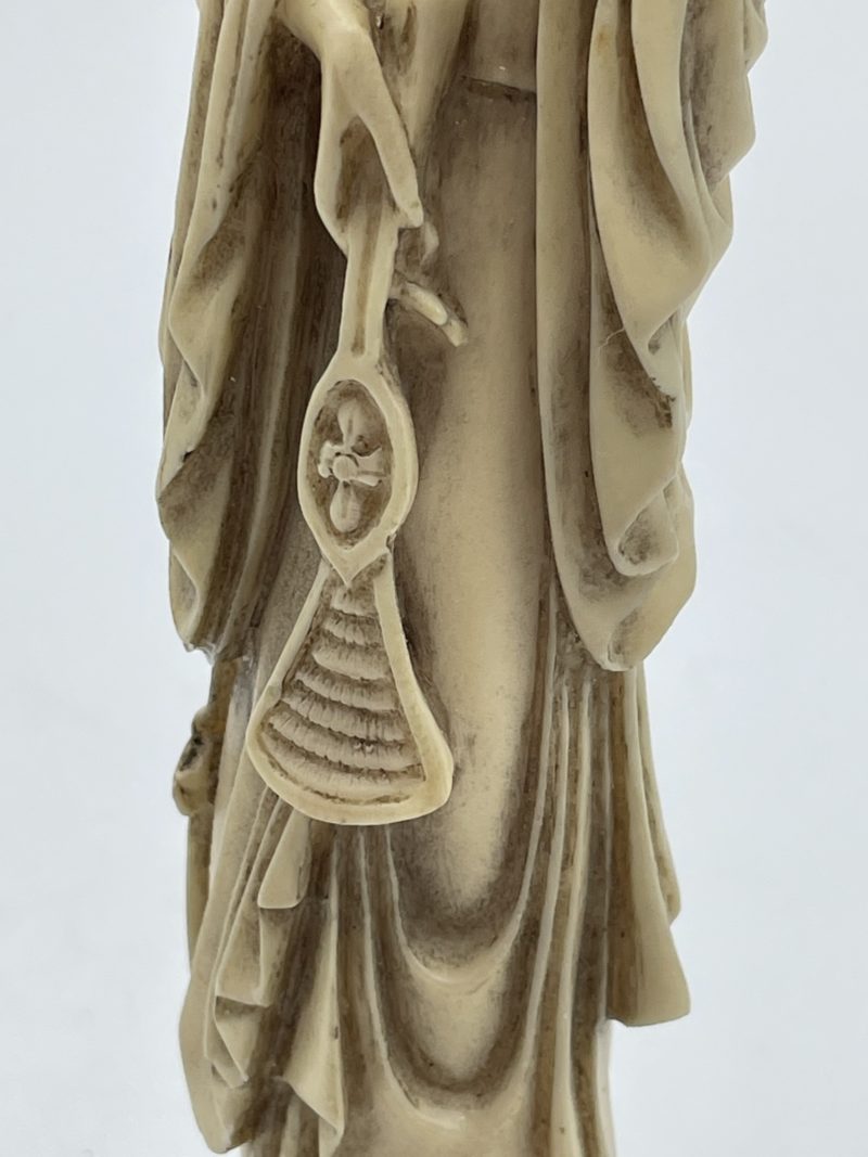 Duo statuettes asiatiques en résine vintage – Image 7