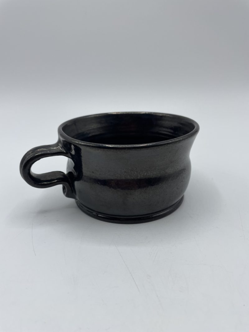 tasse ceramique noire artisanale