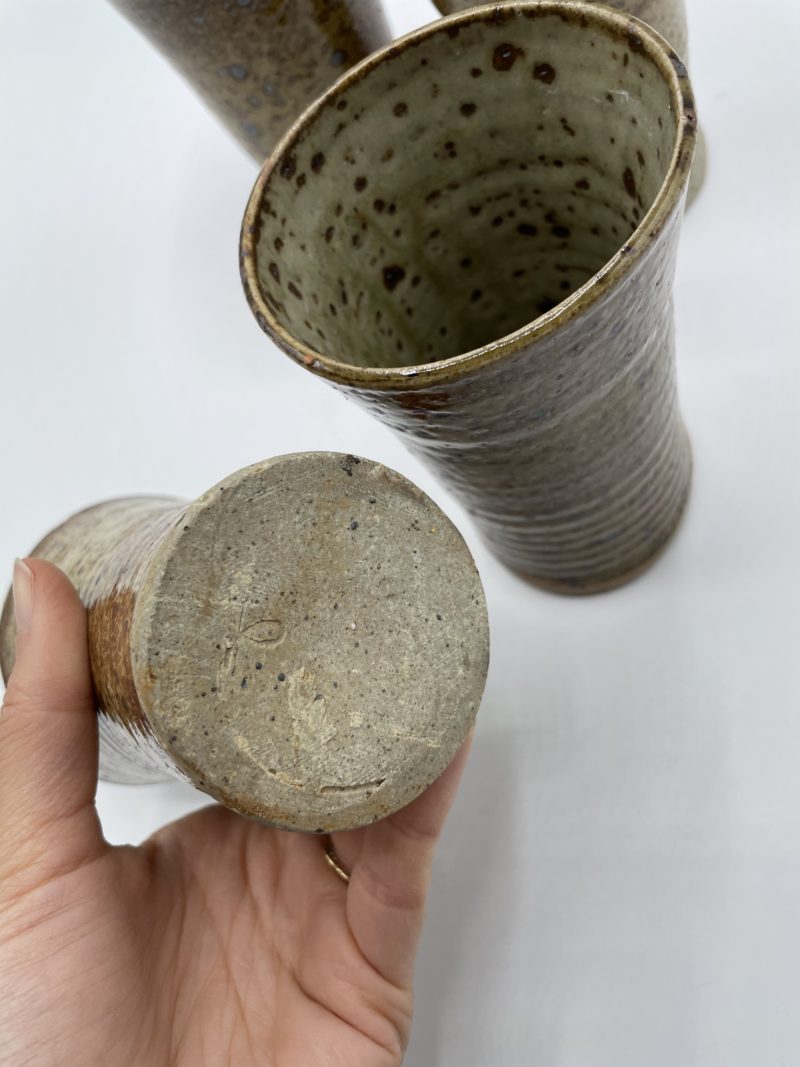 Verres à eau ou gobelets vintage en grès – Image 3