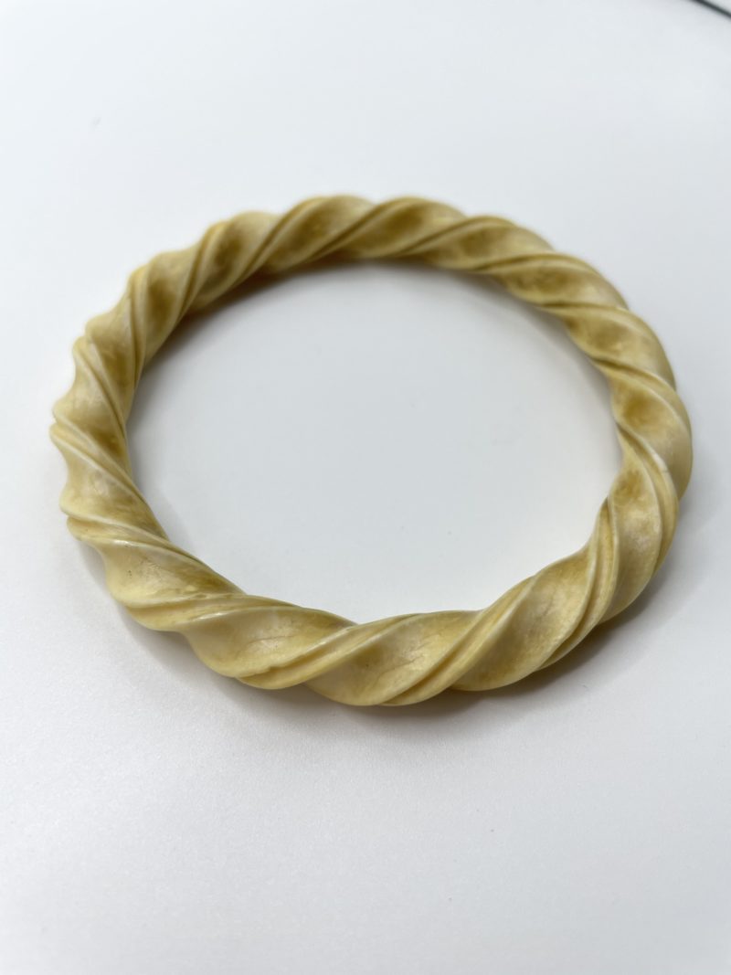Lot bracelets vintage façon ivoire – Image 3