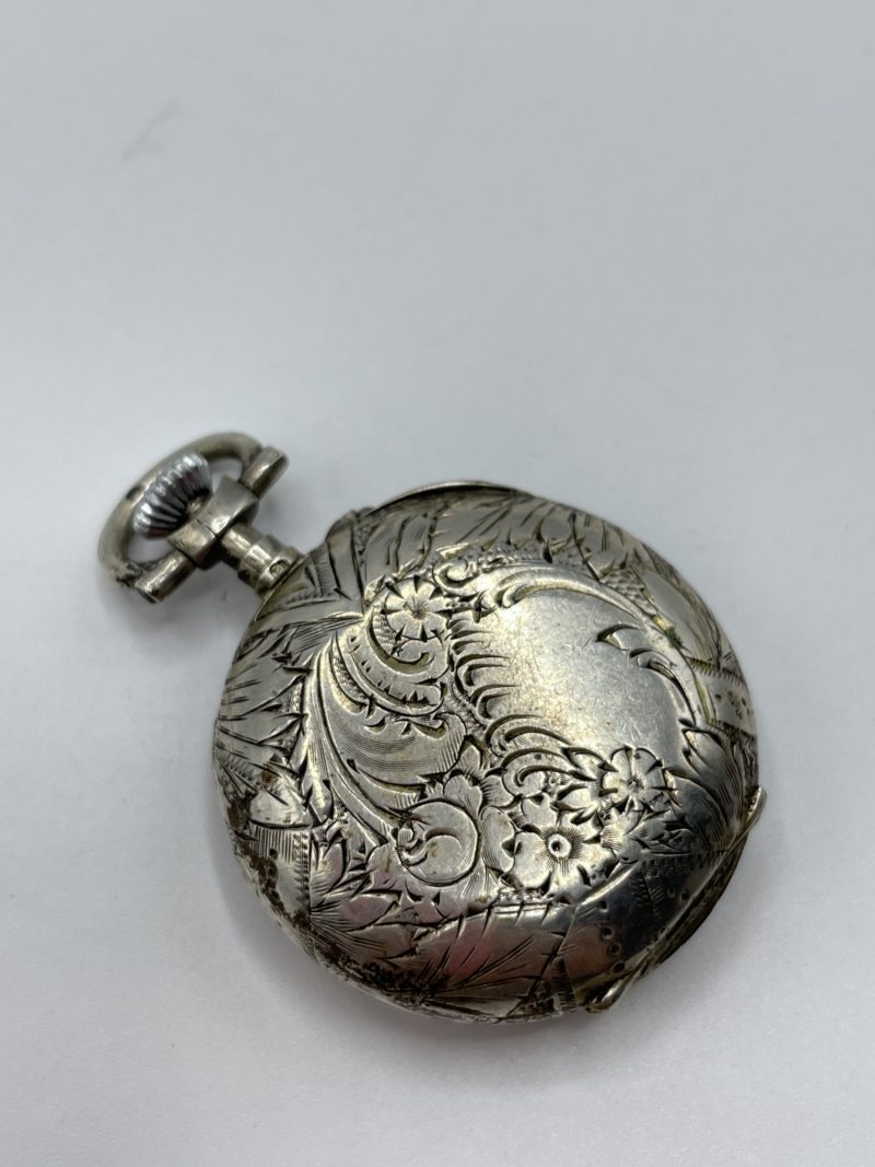Pendentif montre à gousset gravée – Image 3