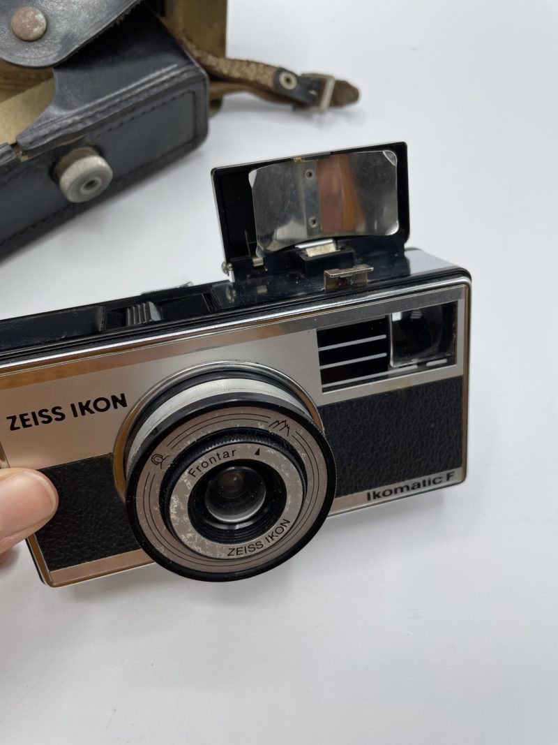 Boîtier appareil photo vintage Zeiss Ikon Ikomatic F – Image 8