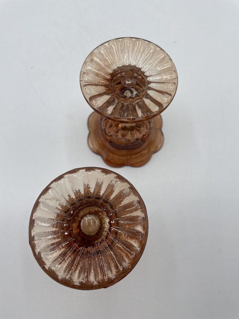 Duo bougeoirs à pied en verre style art déco ambre rose saumon – Image 2