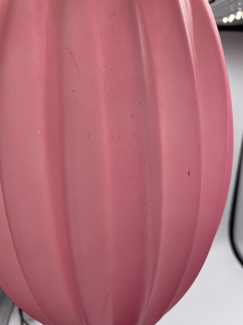Duo de lampes à pied vintage pâte de verre rose strié et inox – Image 4