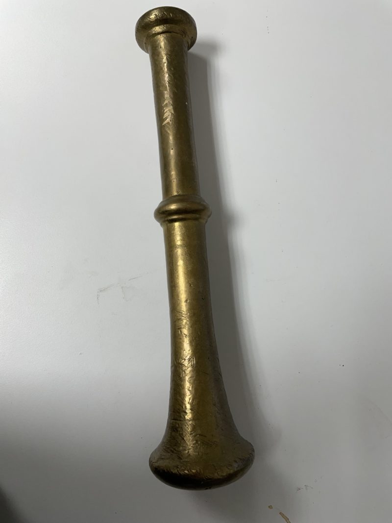 Grand pilon vintage en bronze – Image 5