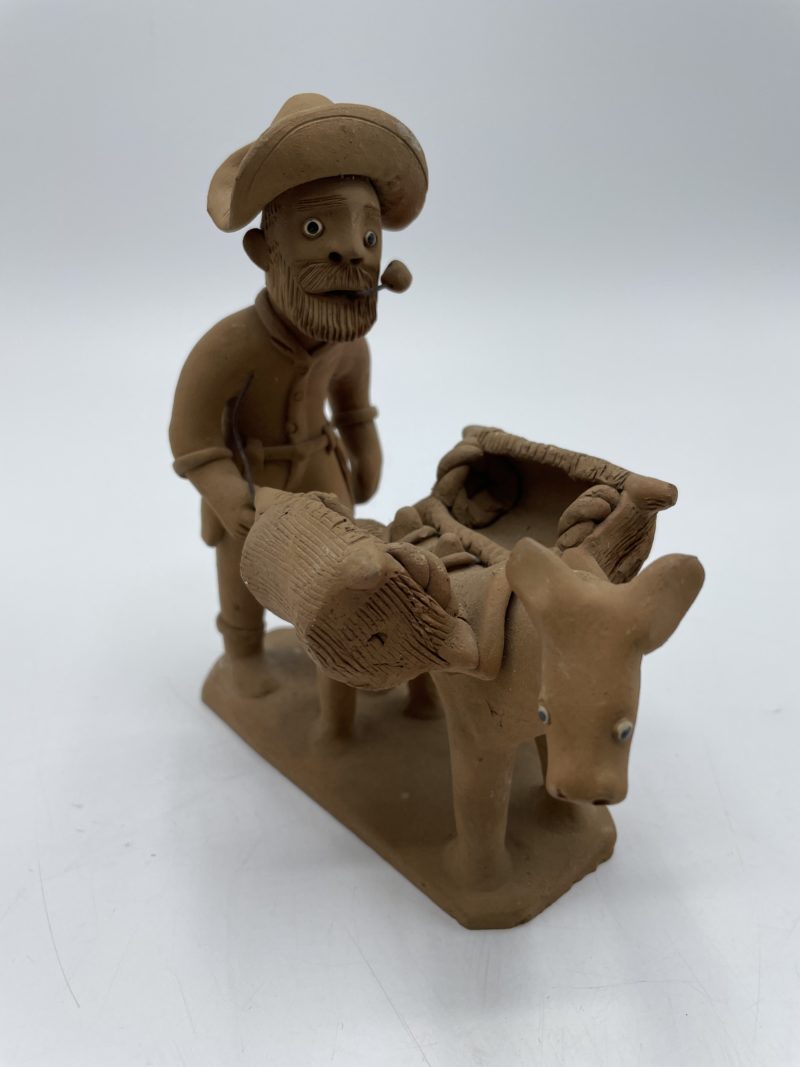 Trio de sculptures en terre cuite de l'artiste brésilien Luiz Antonio Caruaru – Image 7