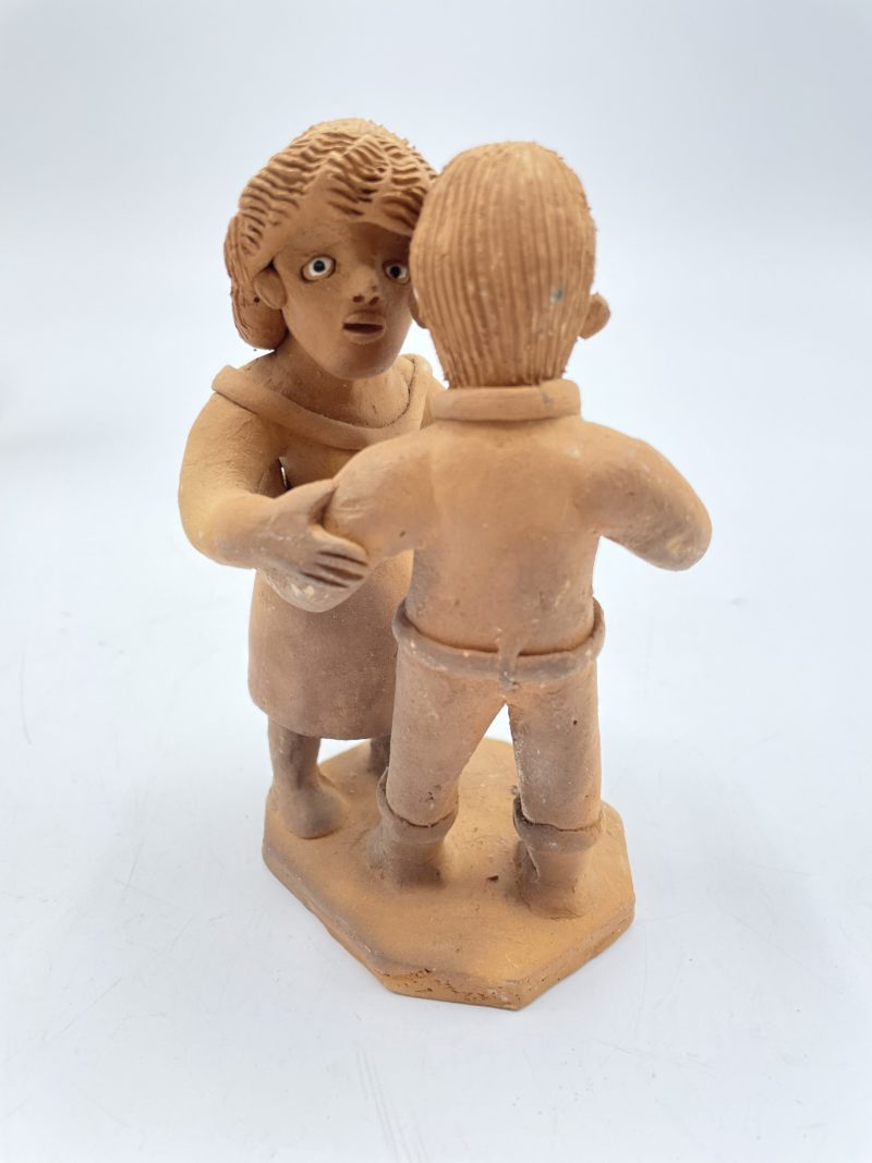 Trio de sculptures en terre cuite de l'artiste brésilien Luiz Antonio Caruaru – Image 2