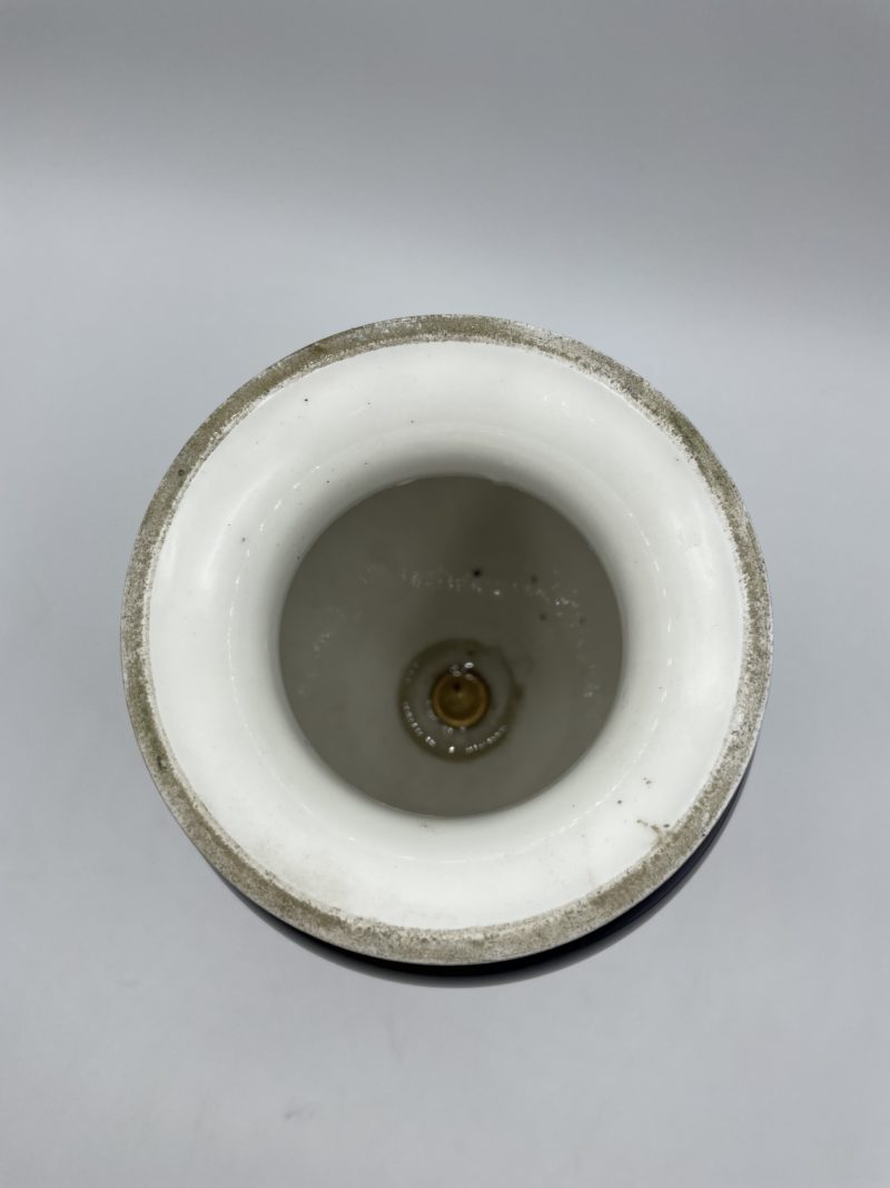 Grand vase en céramique vintage à pied – Image 4