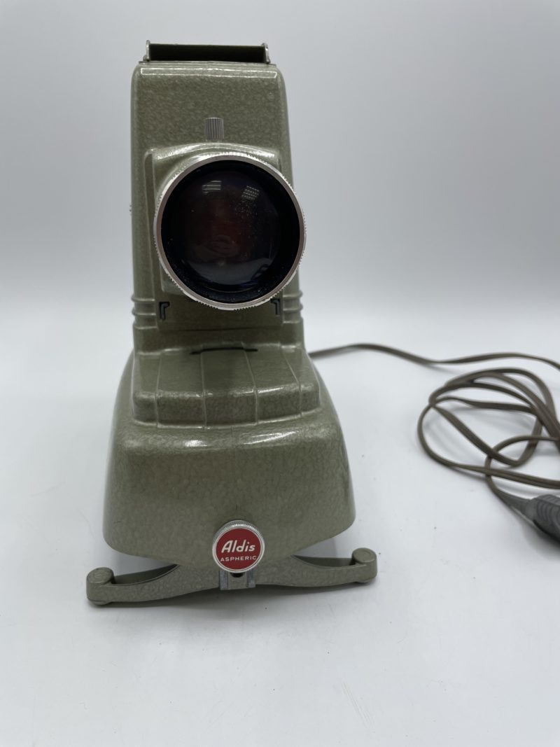 Ancien projecteur à diapositives vintage  ALDIS Aspheric – Image 10