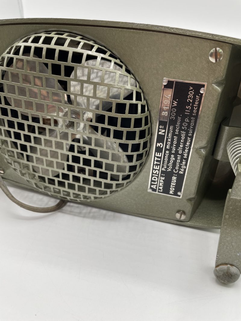 Ancien projecteur à diapositives vintage  ALDIS Aspheric – Image 12