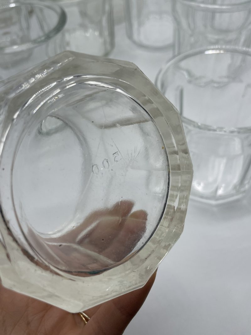 Ancien pot à confiture en verre à facettes 500mL – Image 7