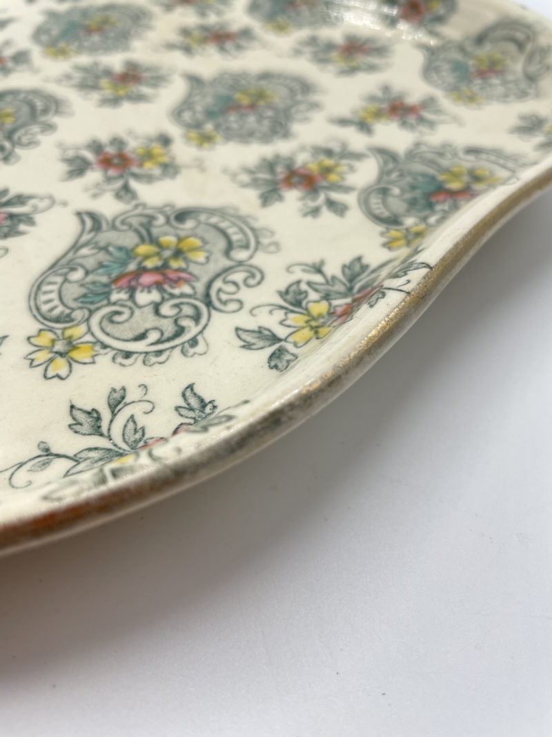 Plat vintage anglais en faïence – Image 2