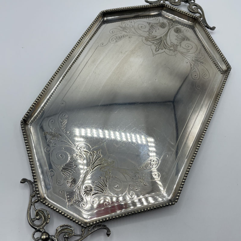 plateau metal argent vintage art deco