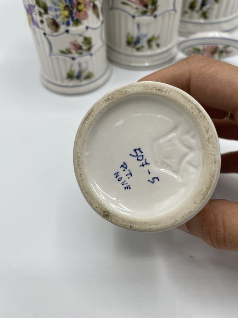 Lot de 5 pots en porcelaine – Image 5