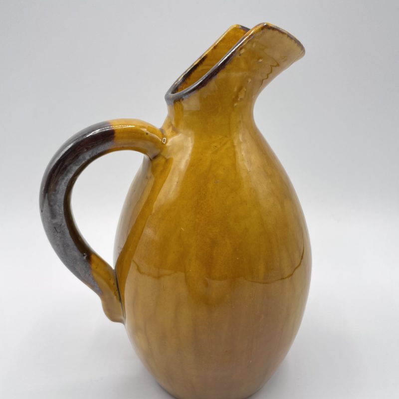 carafe cruche pichet vallauris jaune ocre vaisselle vintage