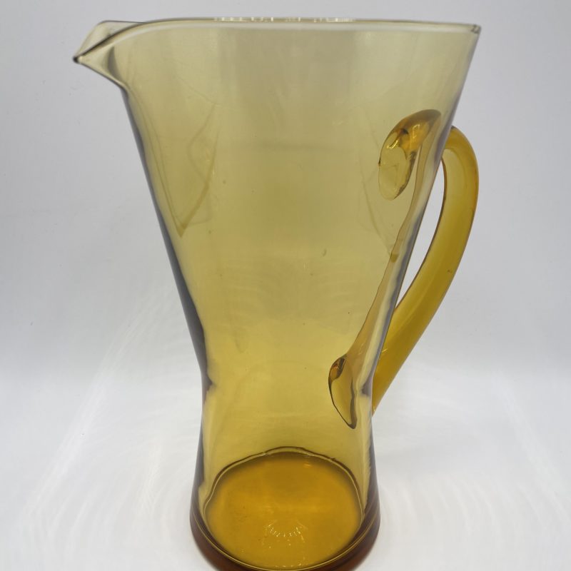 carafe au annees 0 verre ambre jaune vaisselle vintage