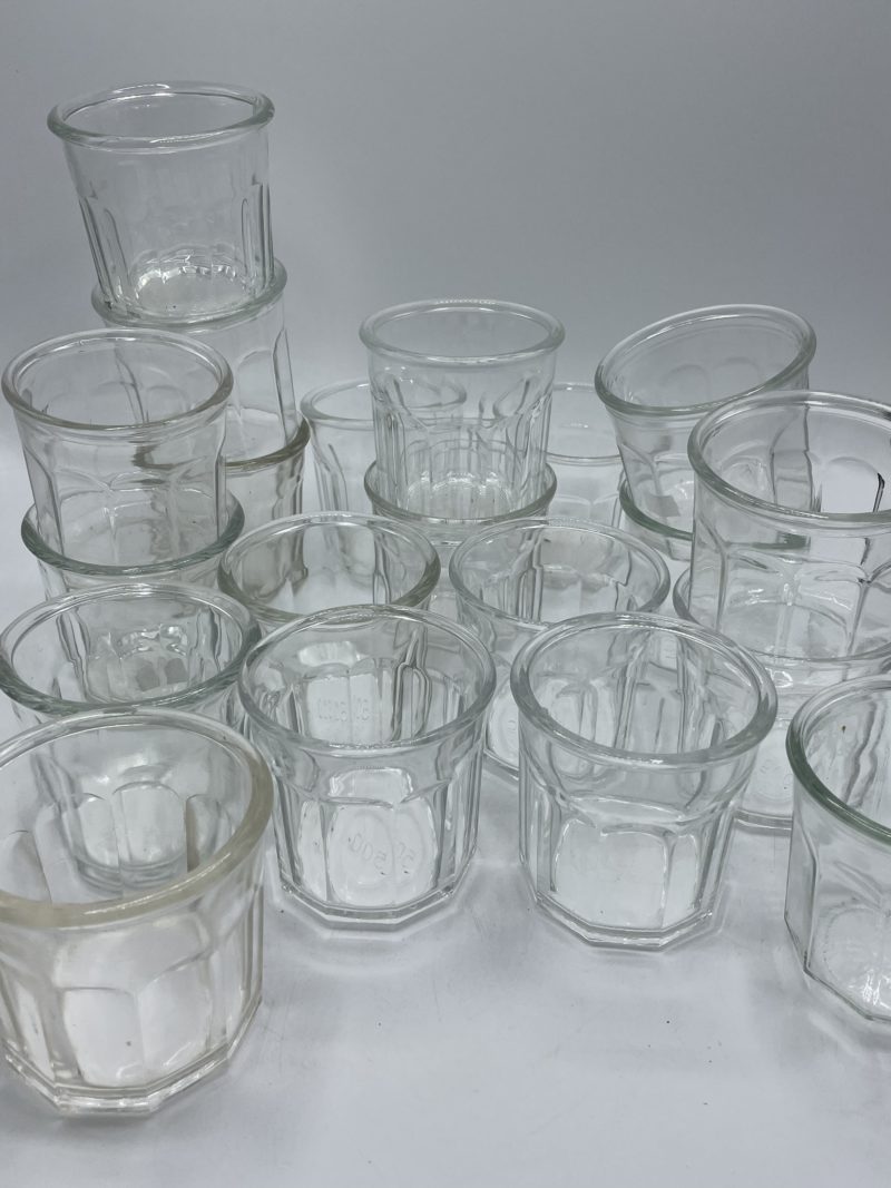 Ancien pot à confiture en verre à facettes 500mL – Image 5