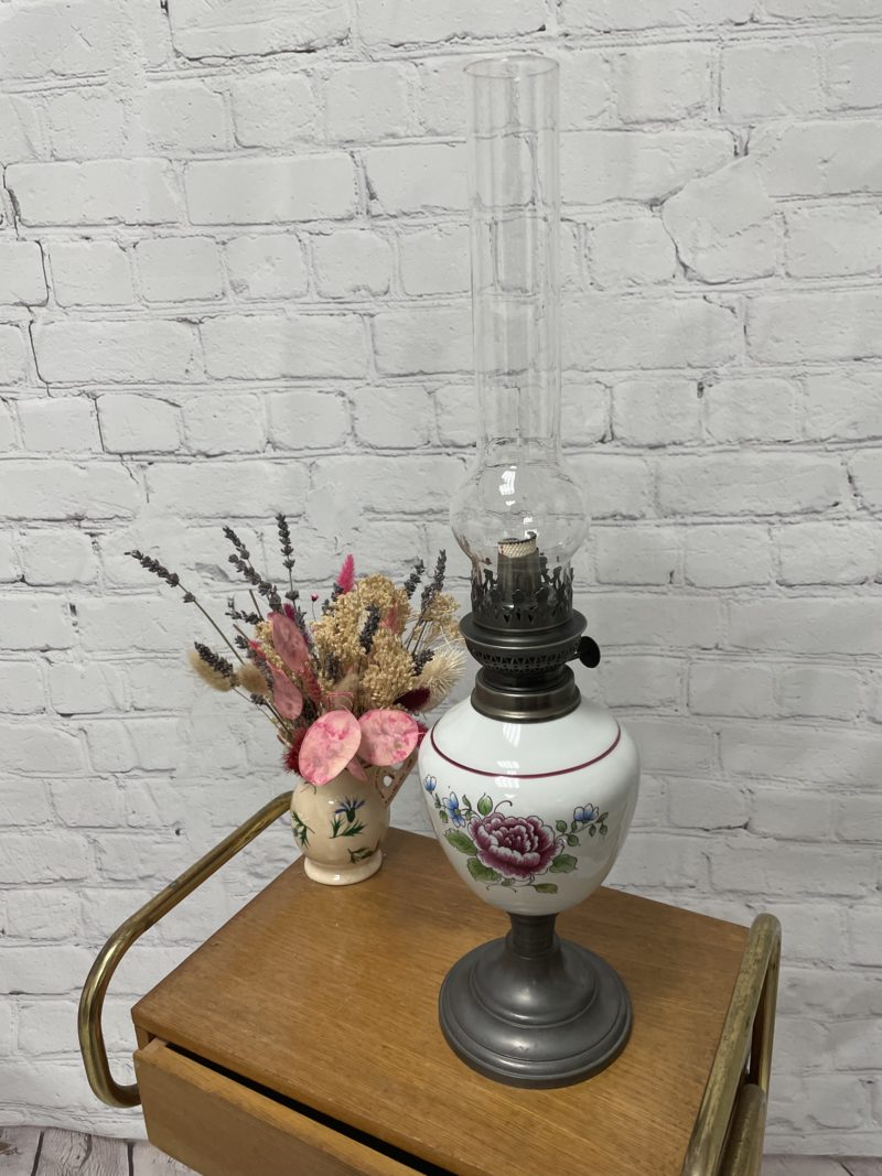 lampe petrole vintage faience etain