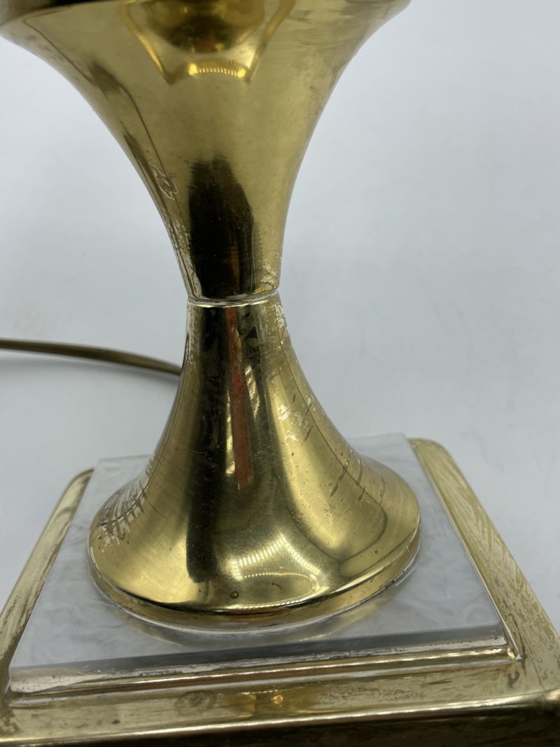 Lampe vintage tulipe en polycarbonate blanc années 70 – Image 4