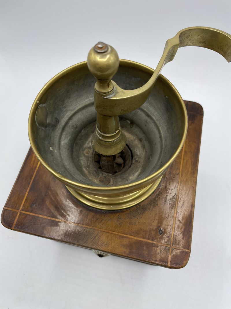 Ancien grand moulin à café 19ème en bois et en bronze – Image 8