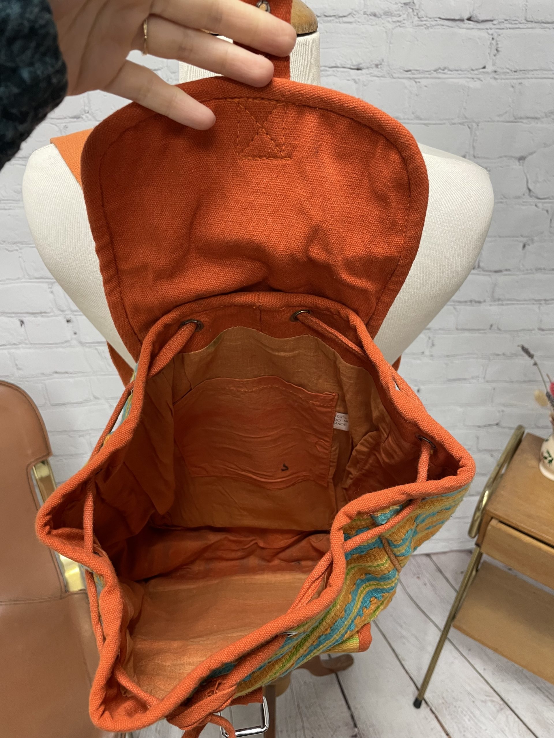 Sac à dos vintage 100% coton orange jaune bleu et vert style ethnique – Image 3