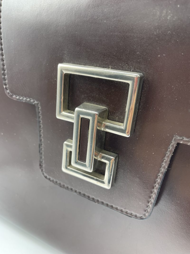 Sac à main vintage en cuir lisse chocolat – Image 12