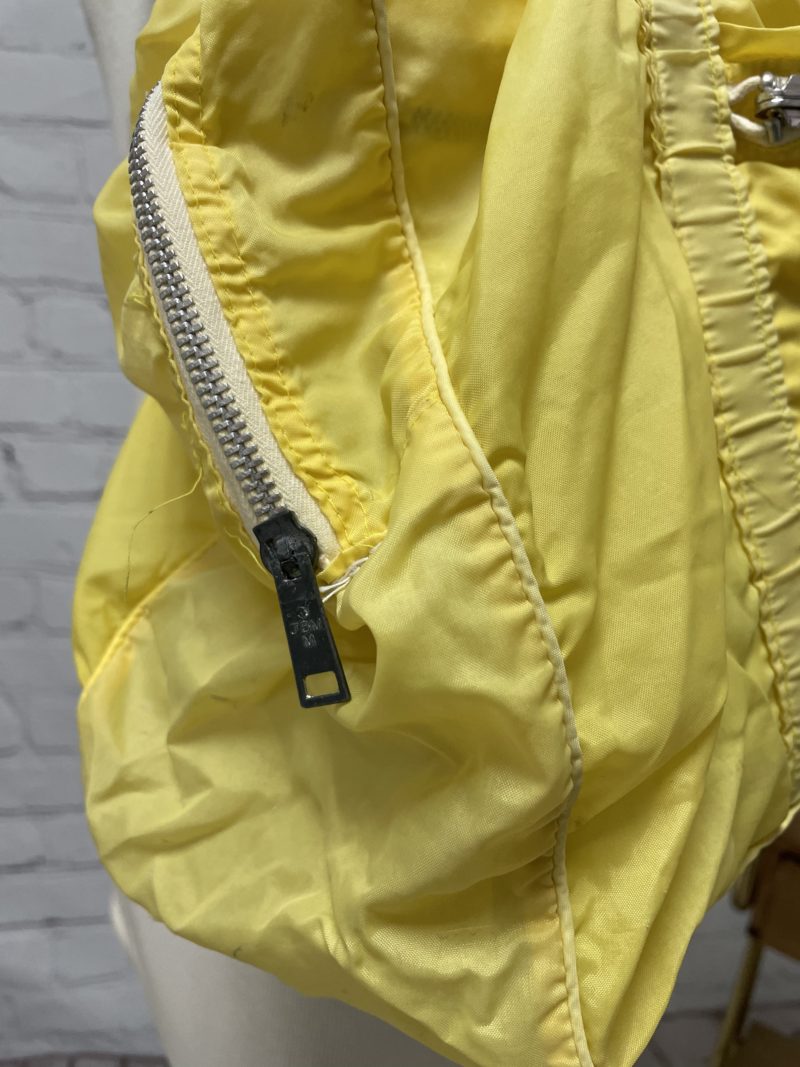 Sac vintage parachute jaune années 80 – Image 5
