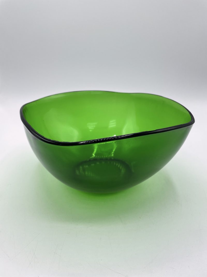 Saladier vintage en verre trempé vert Vereco France – Image 2