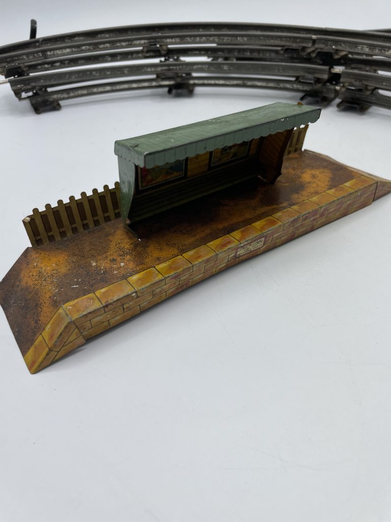 Ancien Circuit De Train Mécanique à Clé GEM - Jouet Années 50