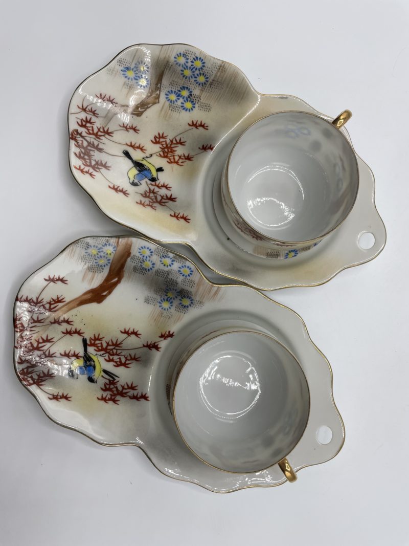 Lot 2 tasses en porcelaine japonaise – Image 4