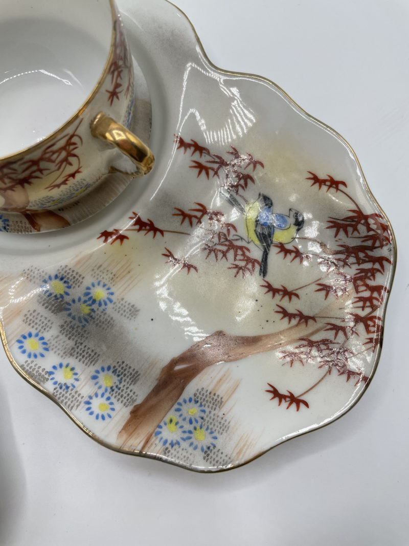 Lot 2 tasses en porcelaine japonaise – Image 5