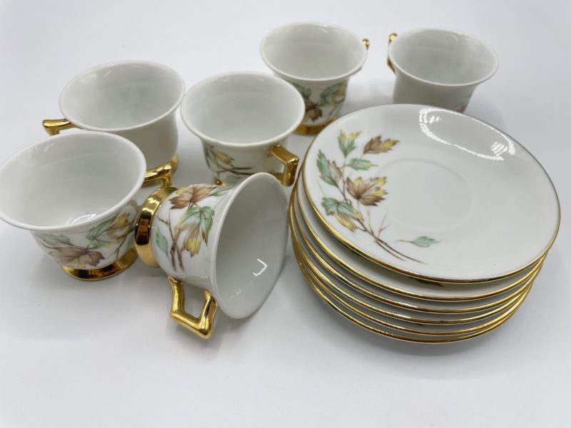 Service à café porcelaine de Limoges feuilles d'automne – Image 4