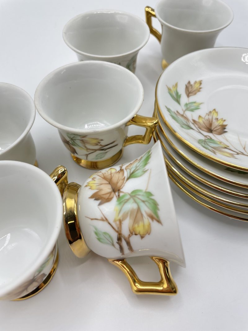 Service à café porcelaine de Limoges feuilles d'automne – Image 2