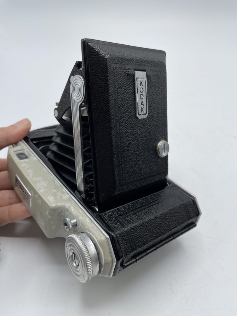 Appareil photo vintage Kodak 63 modèle 21 appareil à soufflet anastigmat angenieux avec sacoche – Image 8