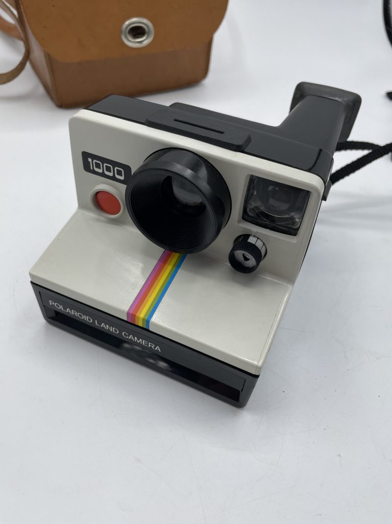 Appareil photo vintage Polaroid 1000 avec bouton rouge sacoche et accessoires – Image 8