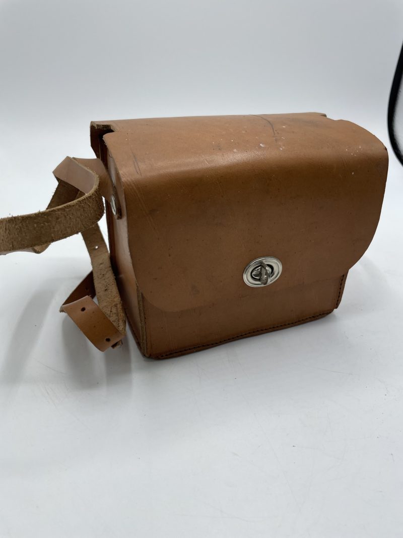 Appareil photo vintage Polaroid 1000 avec bouton rouge sacoche et accessoires – Image 6