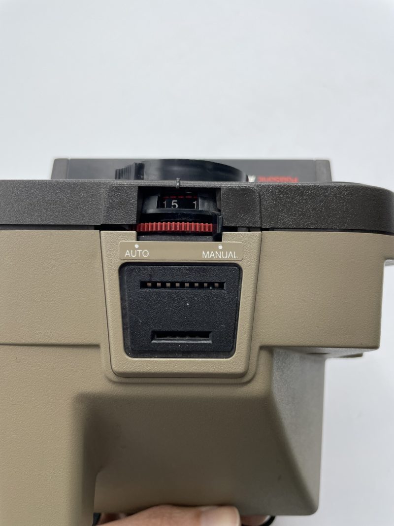 Appareil photo vintage Polaroid PolaSonic AutoFocus 4000 – Image 8