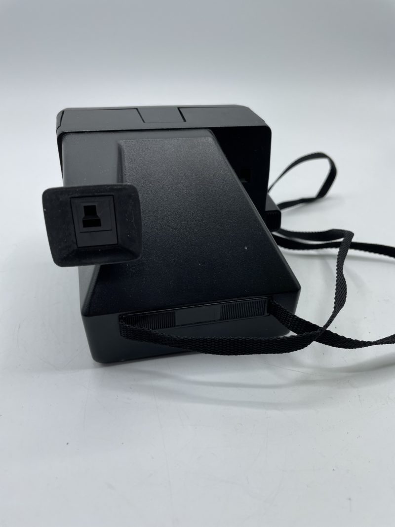 Appareil photo vintage Kodak EK160 instant camera – Image 2