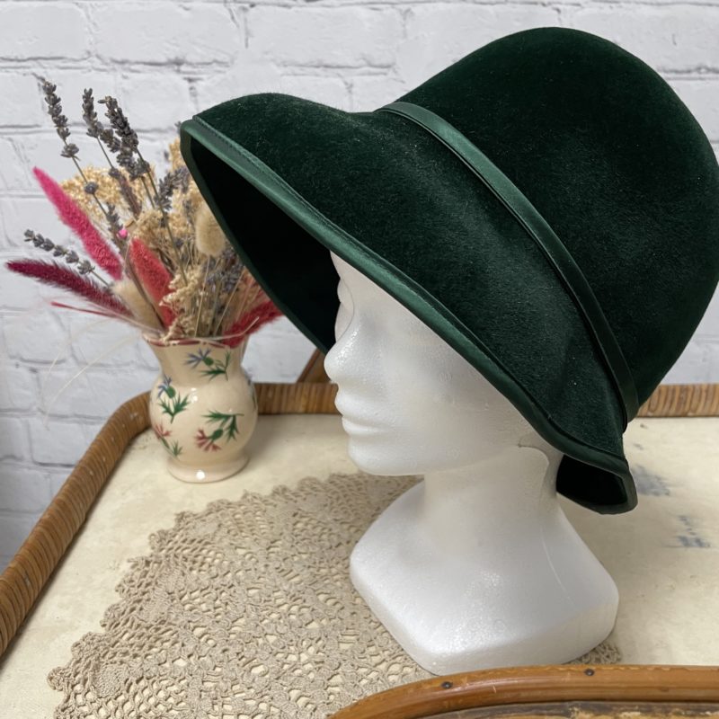 chapeau cloche femme vintage feutre vert