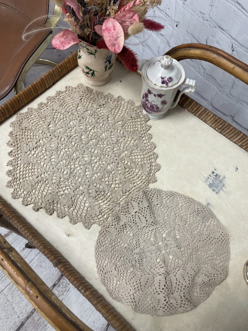 grand napperon crochet vintage beige