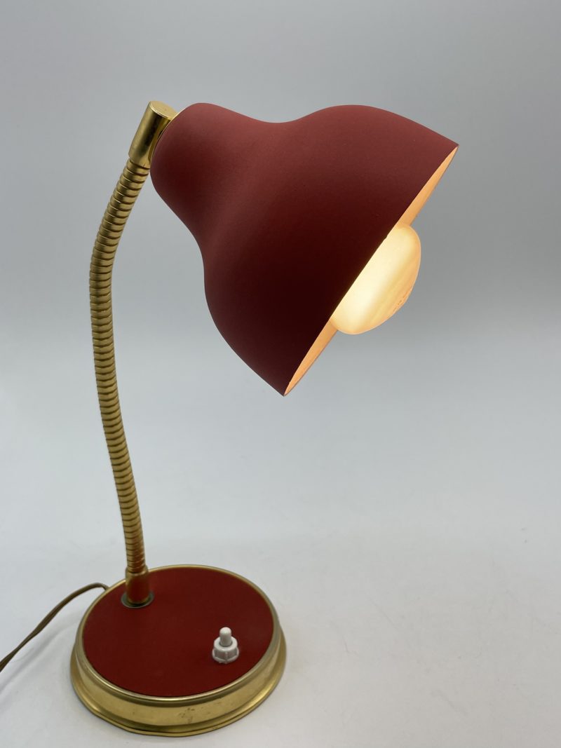 Lampe de bureau vintage rouge à poser années 50 60 – Image 10