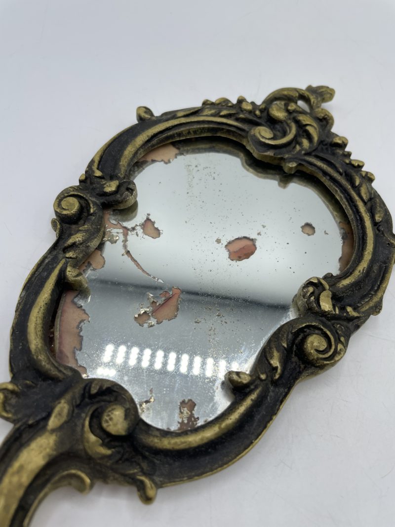 Petit miroir à main vintage en laiton baroque – Image 3