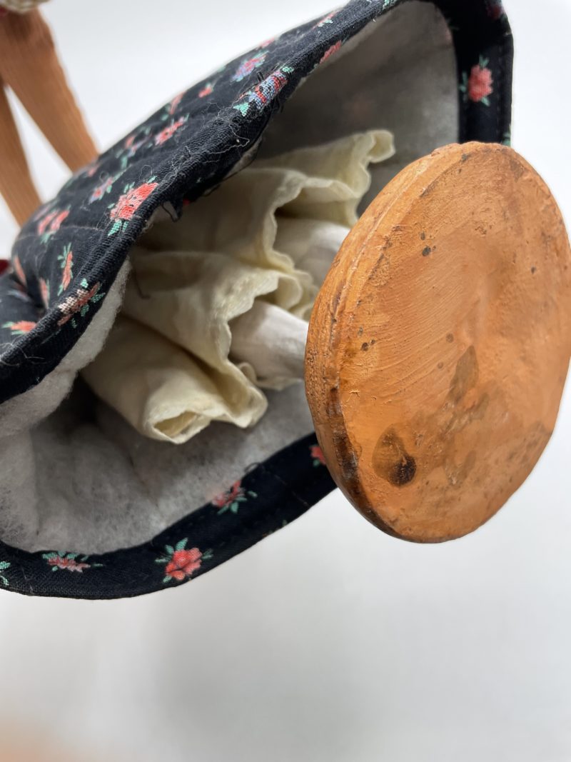 Duo de santons de grande taille collection Jouglas vieille au fagot et paysan – Image 4