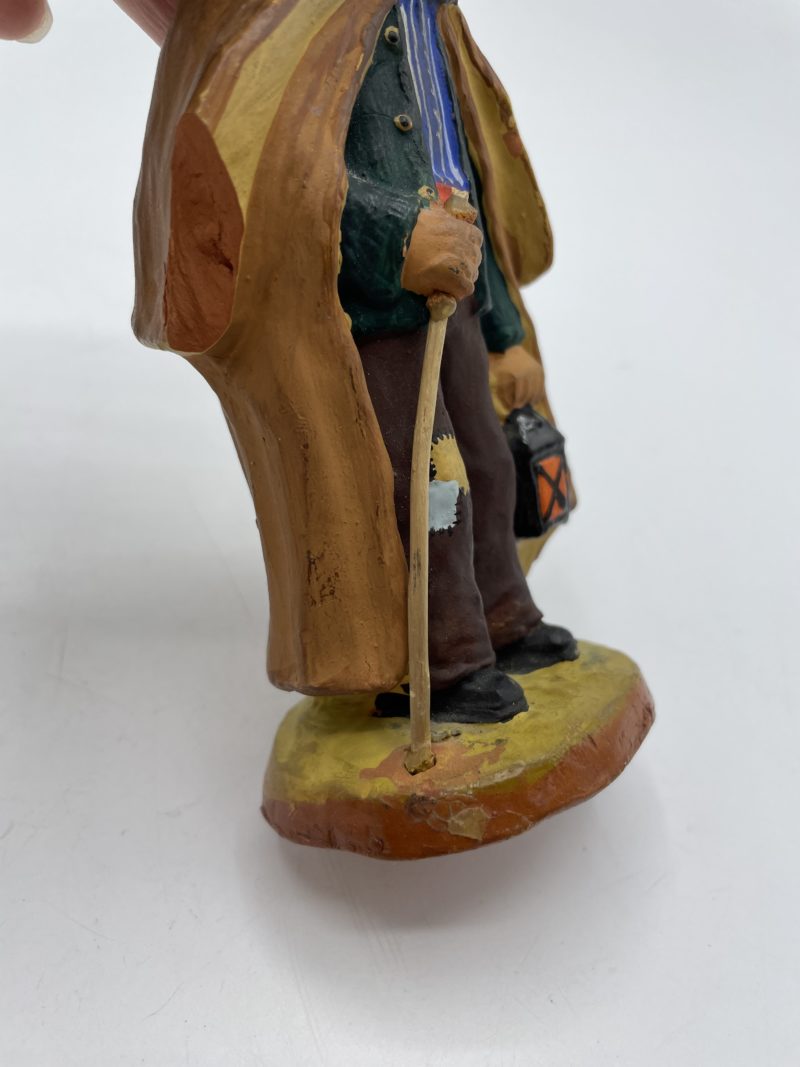 Duo petits santons de collection Carbonel et Fouque poissonnière et homme à la lanterne – Image 10