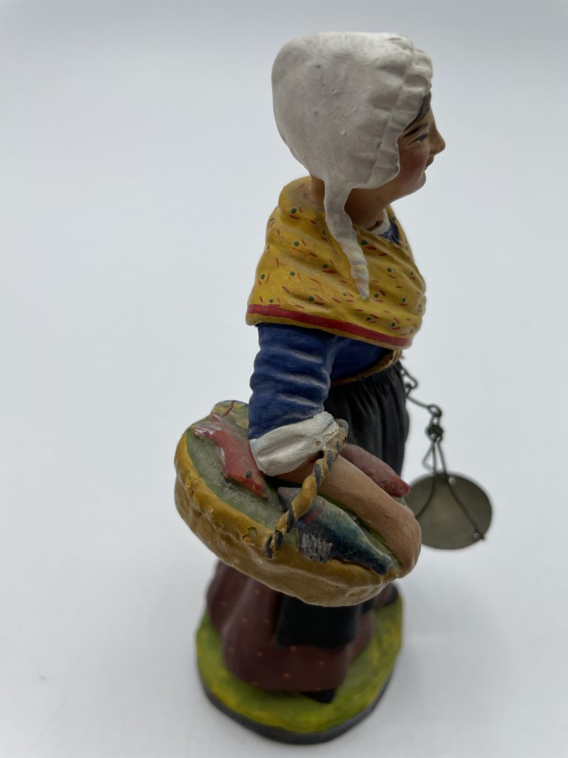 Duo petits santons de collection Carbonel et Fouque poissonnière et homme à la lanterne – Image 6